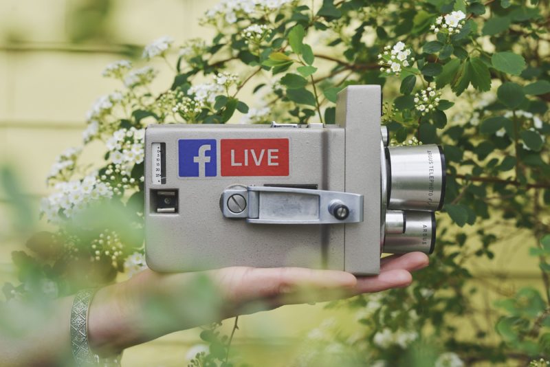 facebook live holiday marketing strategy